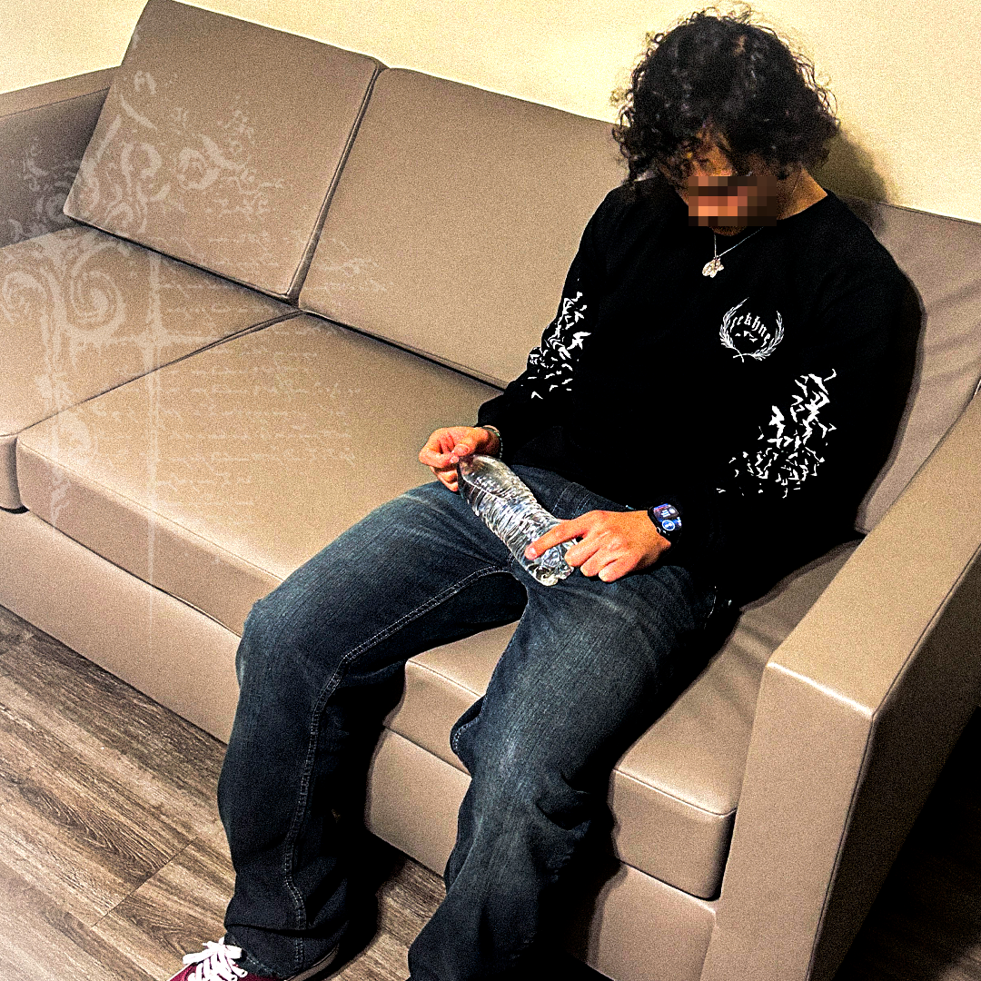 "Wreath" Long-sleeve